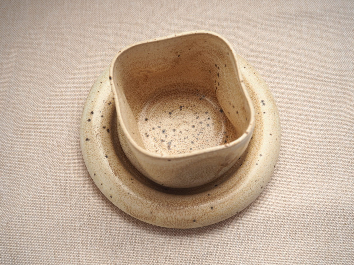 Flat White Wavy Cup Coaster Set
