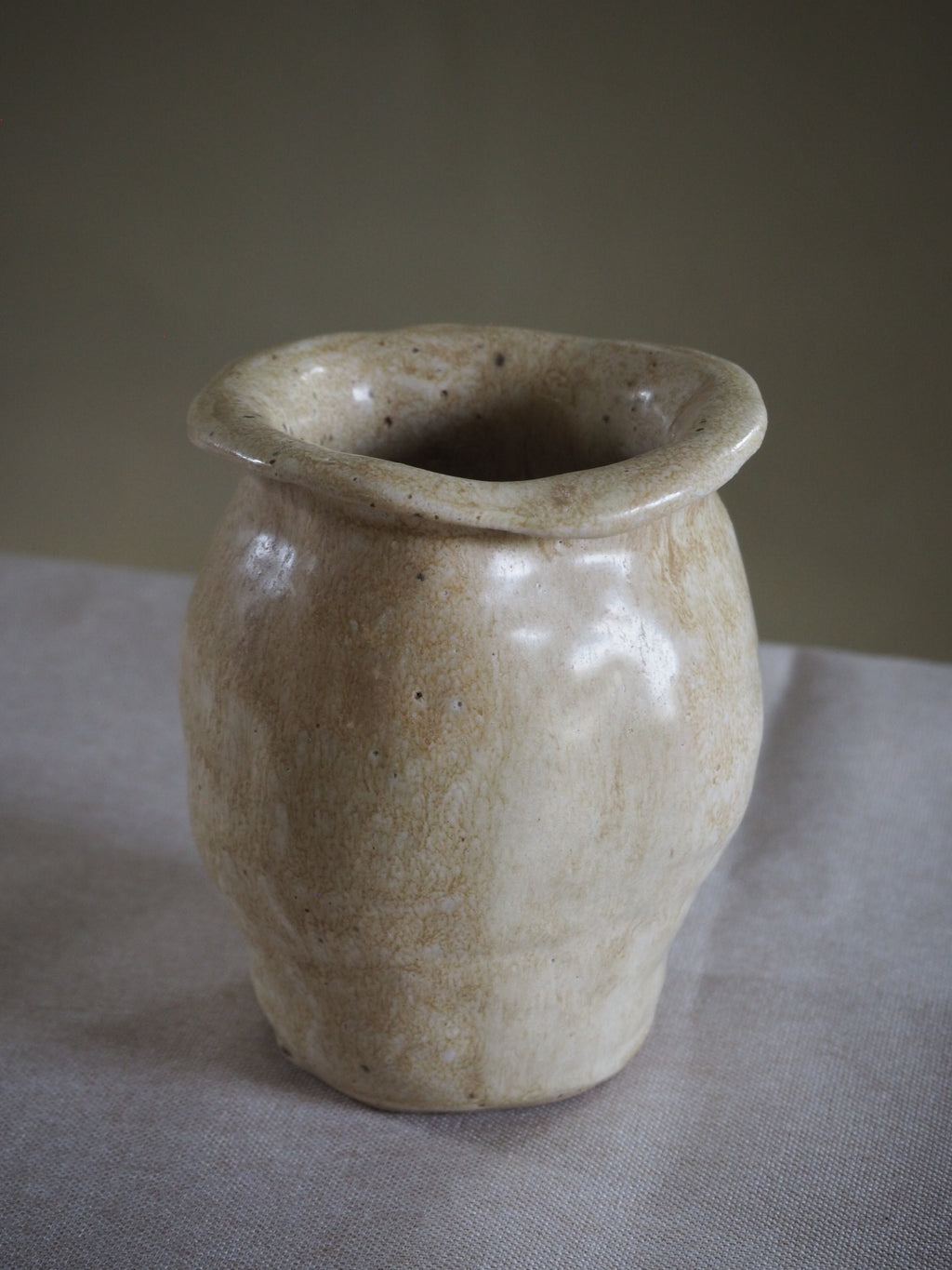Small Coiled Organic Vase Cream
