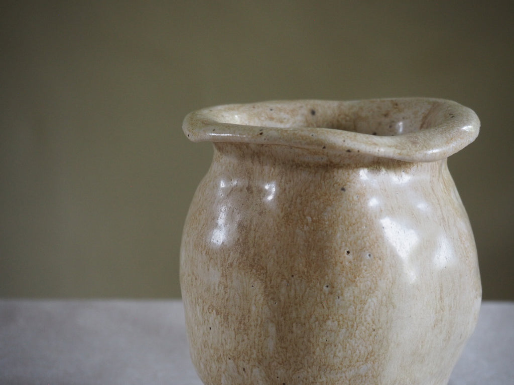 Small Coiled Organic Vase Cream