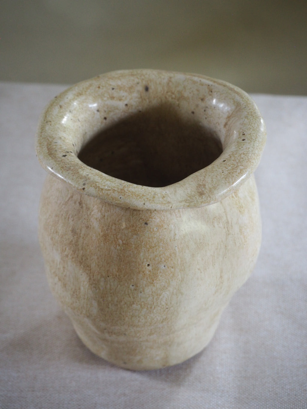 Small Coiled Organic Vase Cream