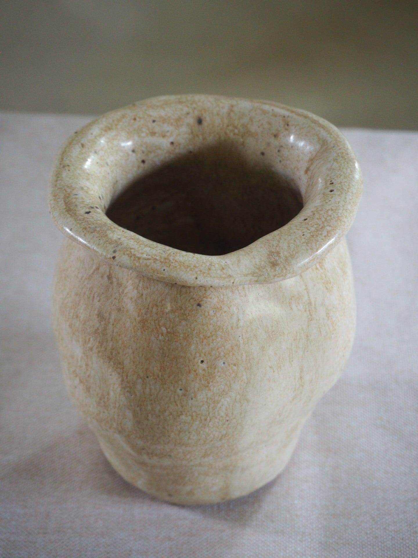 Small Coiled Organic Vase Cream